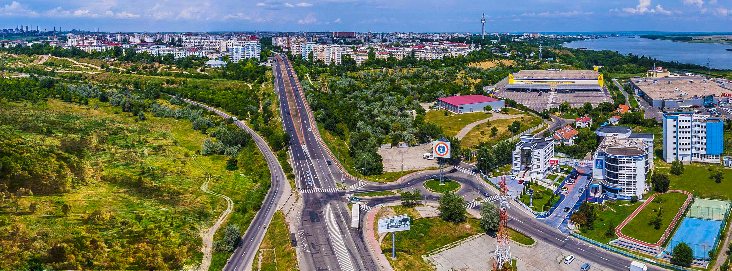 danubius-university-landscape-2400px.jpg