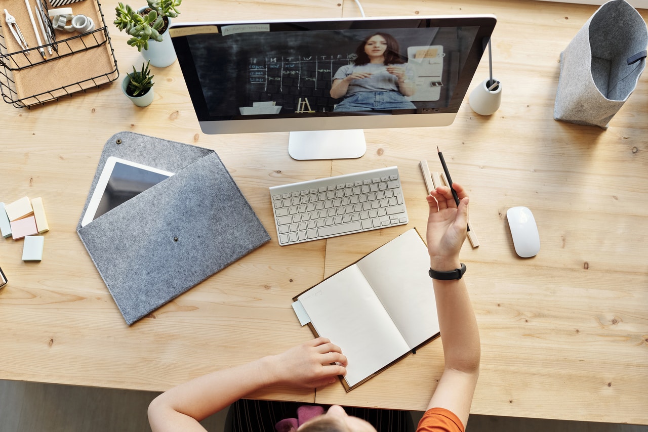 PROGRAMUL POSTUNIVERSITAR DE EDUCAȚIE PERMANENTĂ, DE PERFECȚIONARE: PREDAREA DIGITALĂ ÎN CLASA VIRTUALĂ