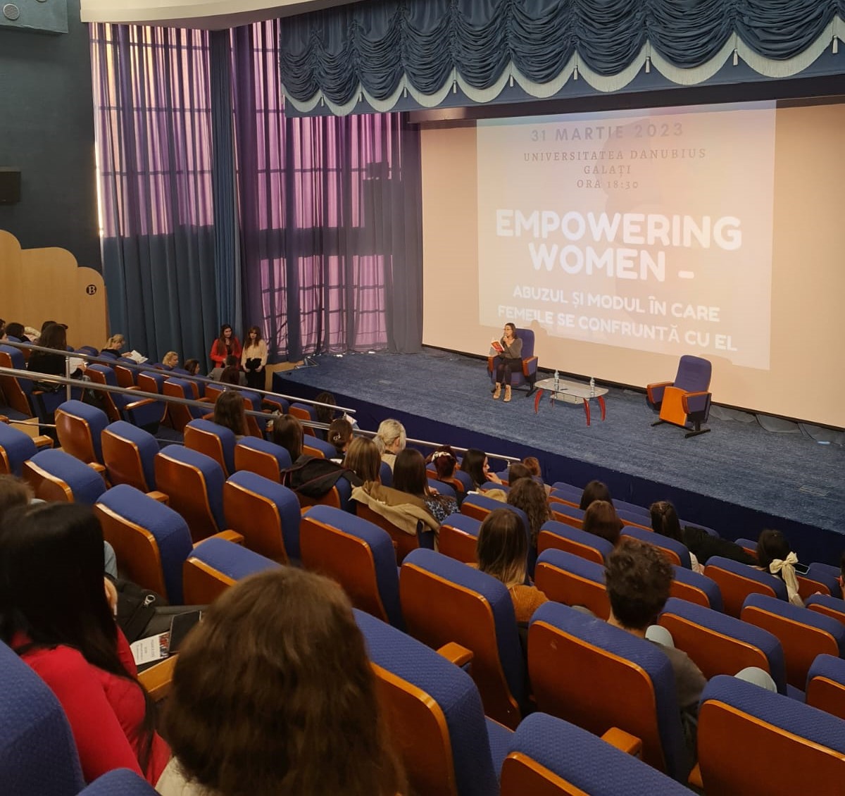 EMPOWERING WOMEN, eveniment dedicat elevilor galateni