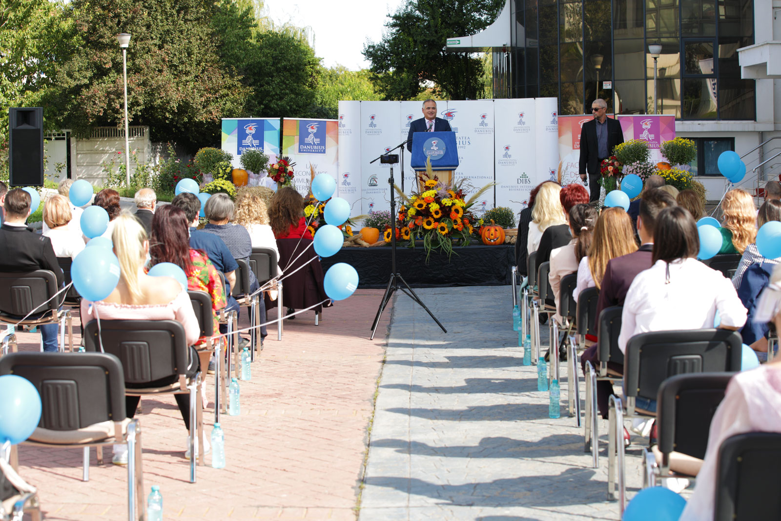 Anul universitar a fost deschis oficial la Universitatea „Danubius”